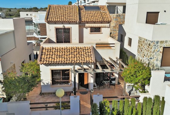 Vrijstaande Villa - Herverkoop - Villamartín - PAU 8