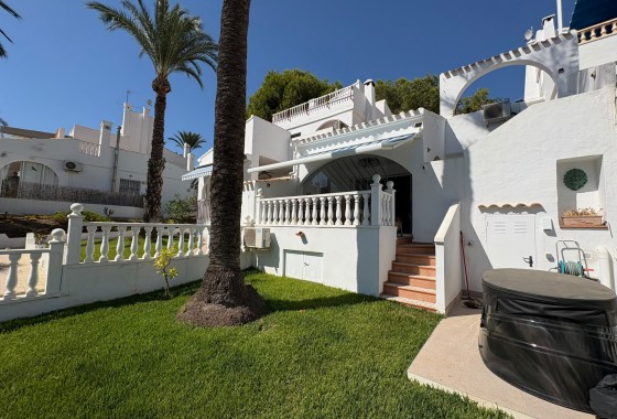 Vrijstaande Villa - Herverkoop - Villamartín -
                Villamartín