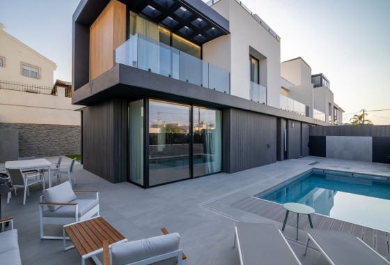 Vrijstaande villa - NIEUWBOUW - Alfaz del Pi -
                Alfas del Pí