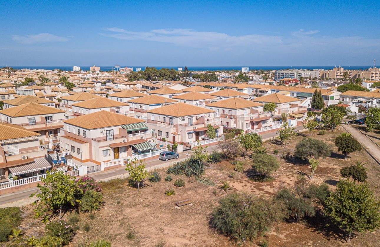 Wiederverkauf - Doppelhaushälfte -
Cabo Roig - La Regia