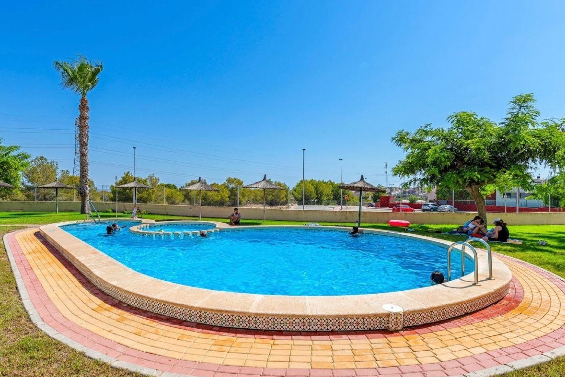 Wiederverkauf - Doppelhaushälfte -
Orihuela Costa - Entre Golf