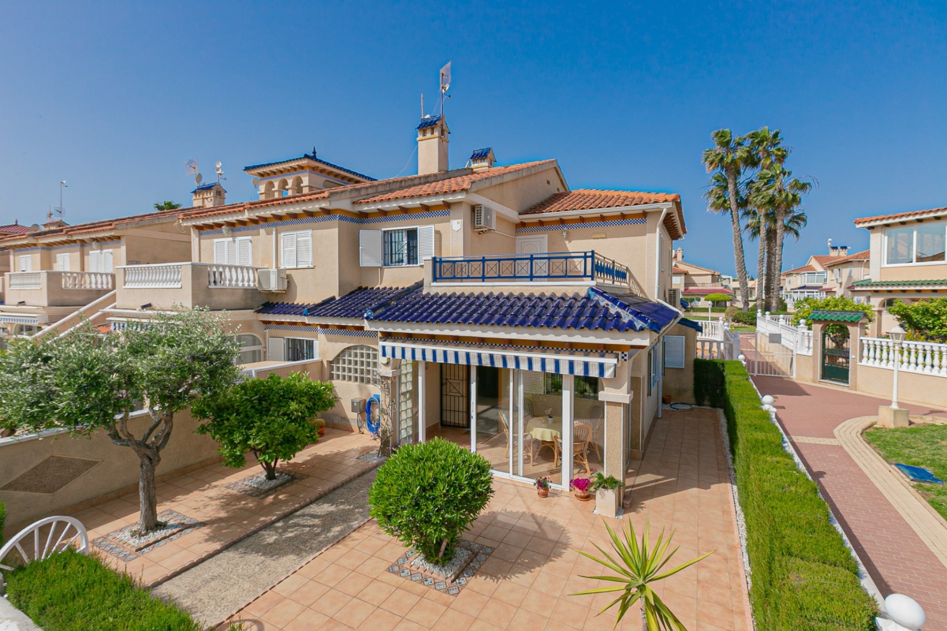 Wiederverkauf - Doppelhaushälfte -
Playa Flamenca - Zenia Mar