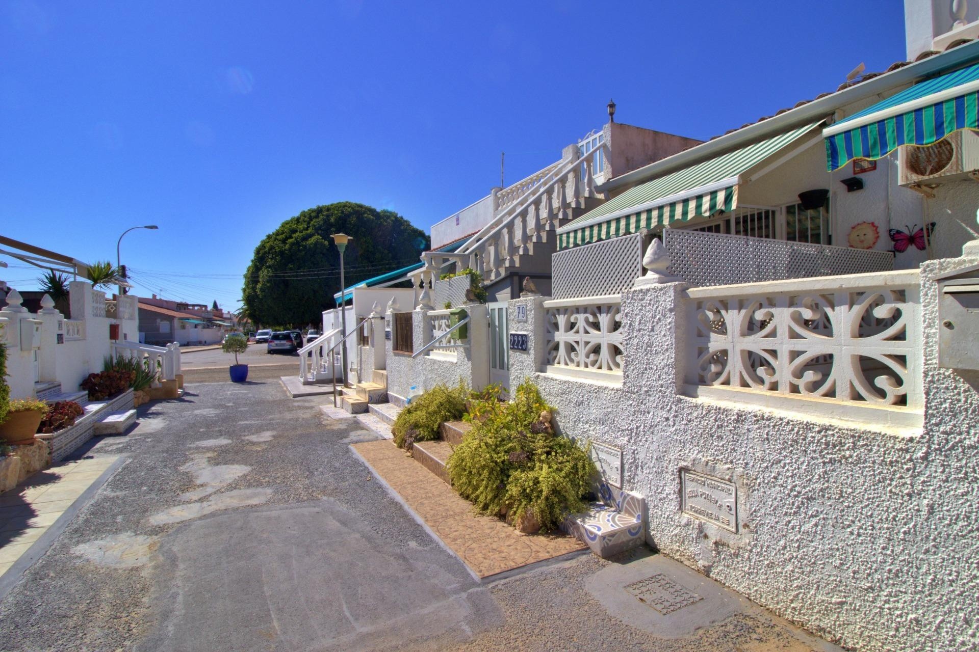 Wiederverkauf - Doppelhaushälfte -
Torrevieja - San Luis