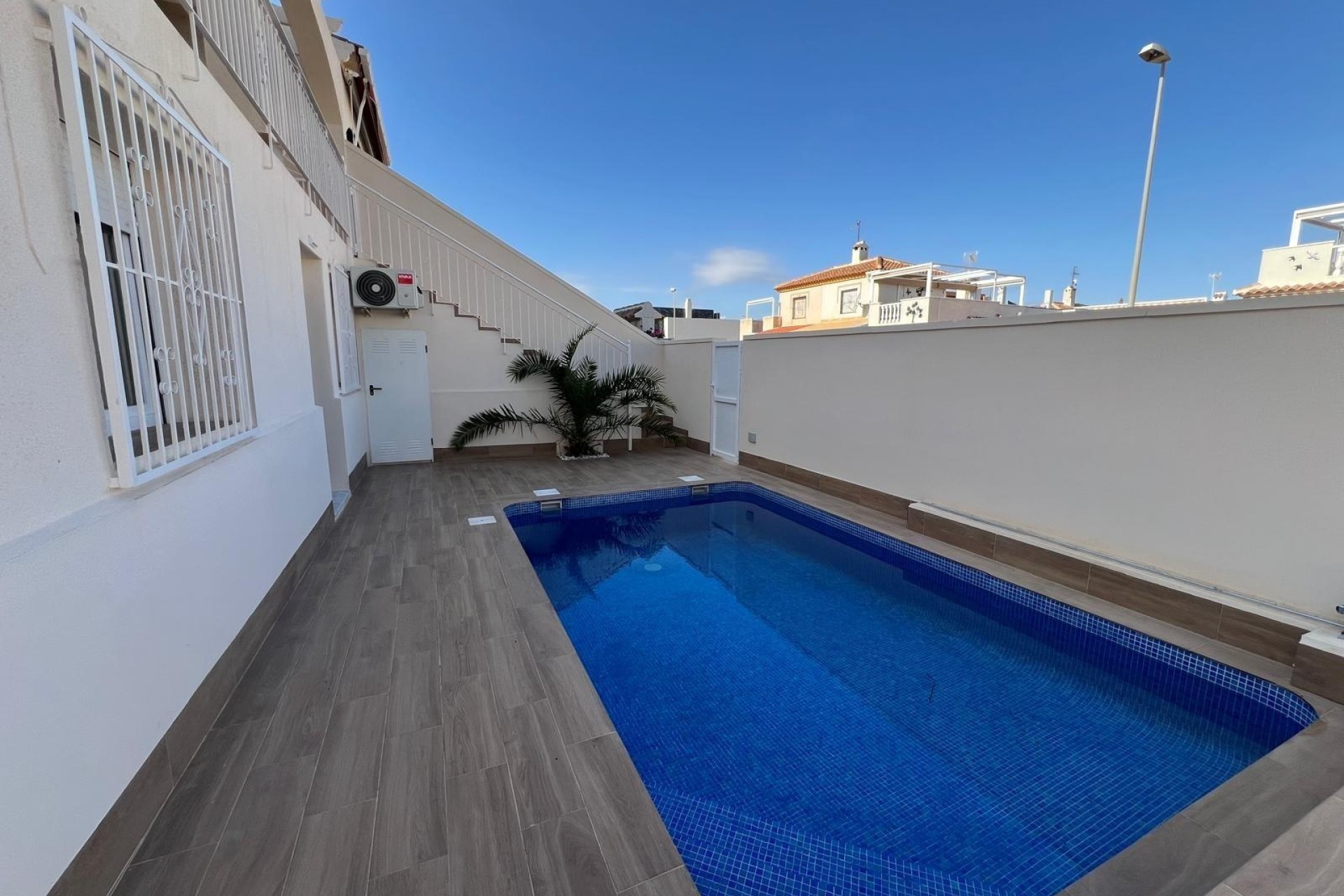 Wiederverkauf - Doppelhaushälfte -
Torrevieja - Torreblanca