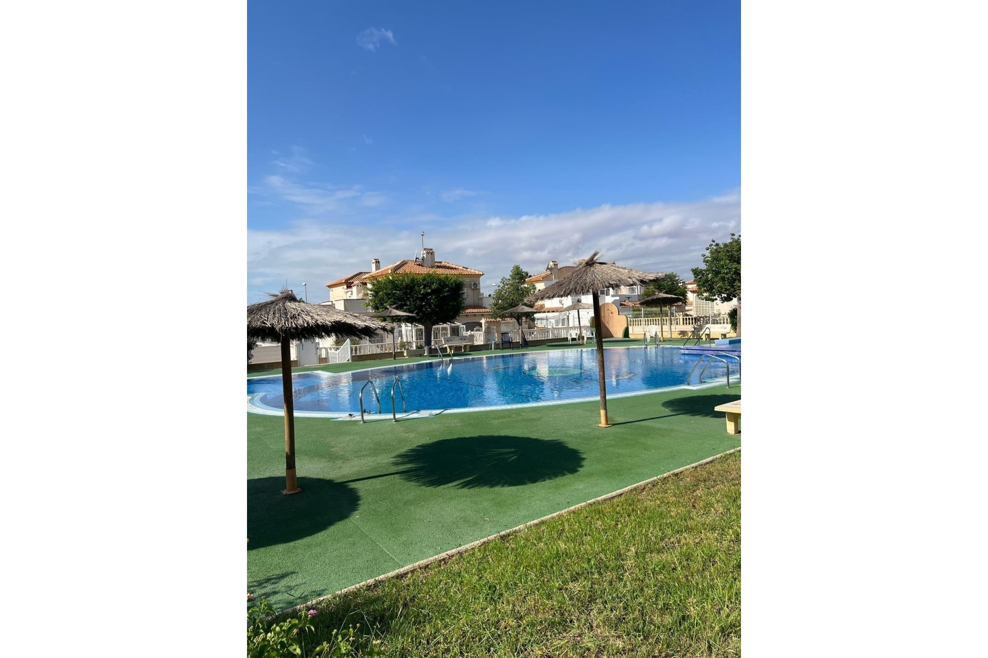 Wiederverkauf - Doppelhaushälfte -
Torrevieja - Torreblanca