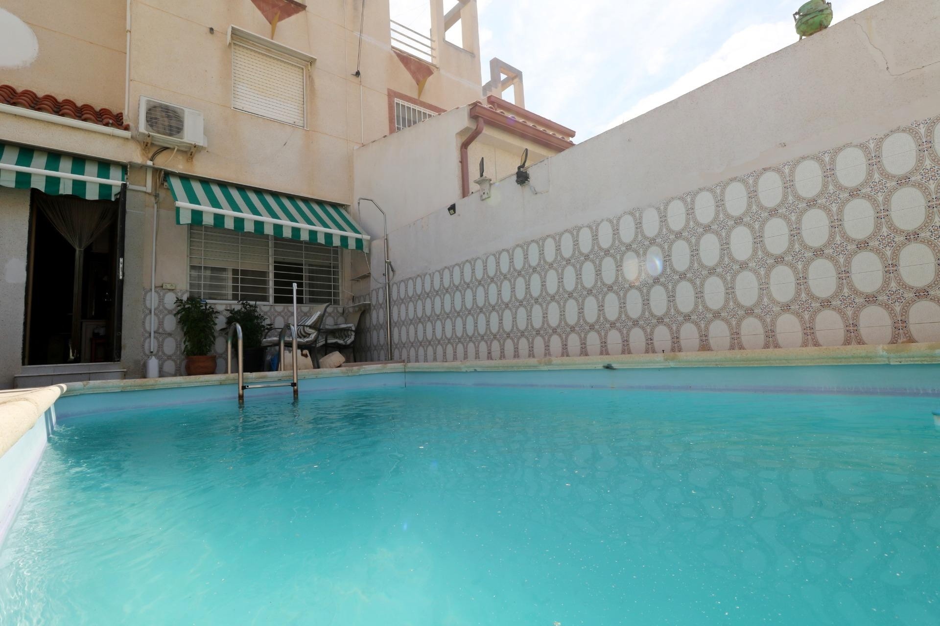 Wiederverkauf - Doppelhaushälfte -
Torrevieja - Torretas
