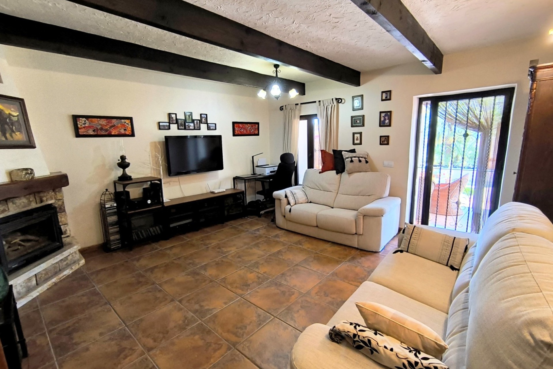 Wiederverkauf - Finca / Landhaus -
Albatera