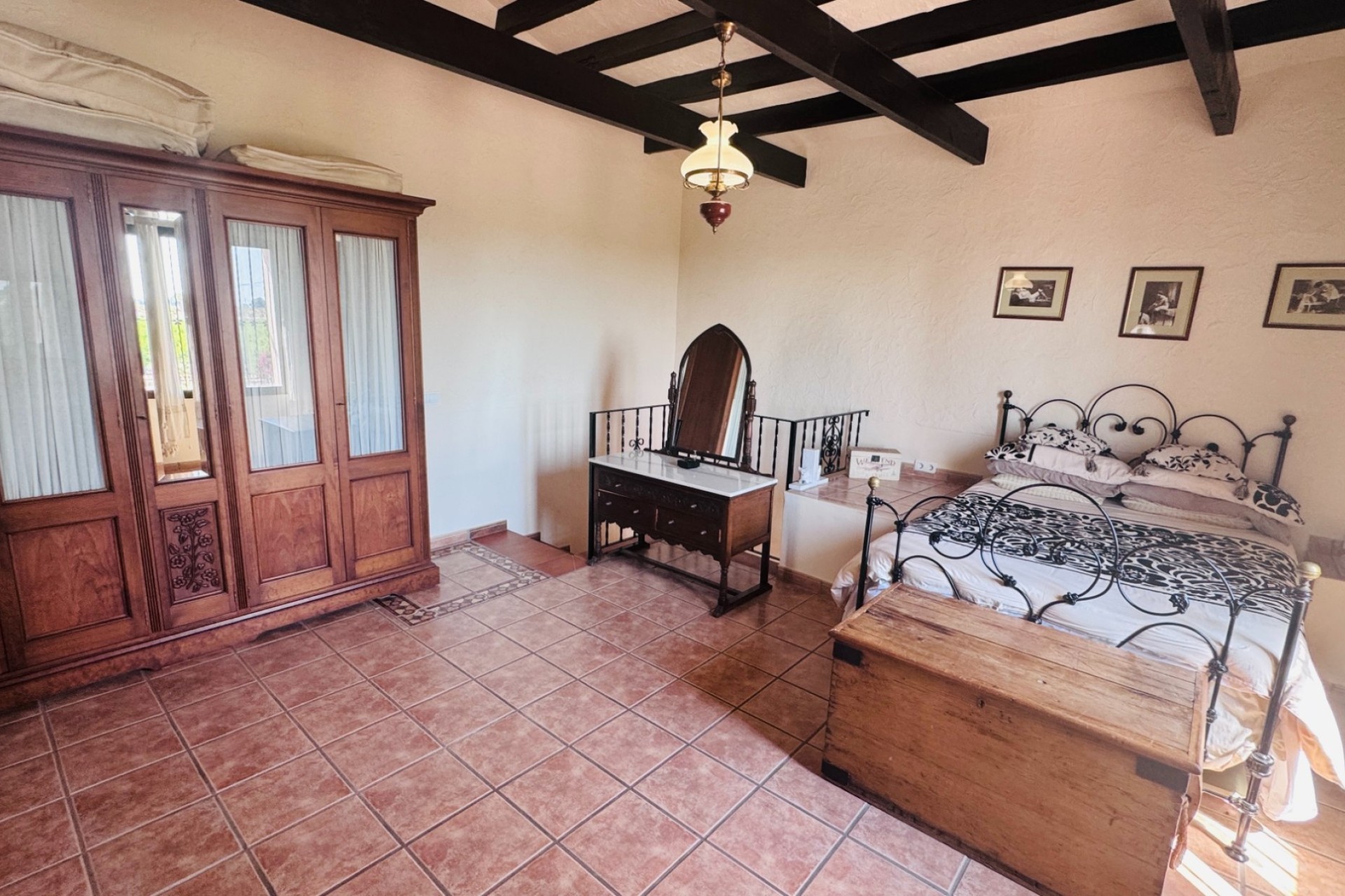 Wiederverkauf - Finca / Landhaus -
Albatera