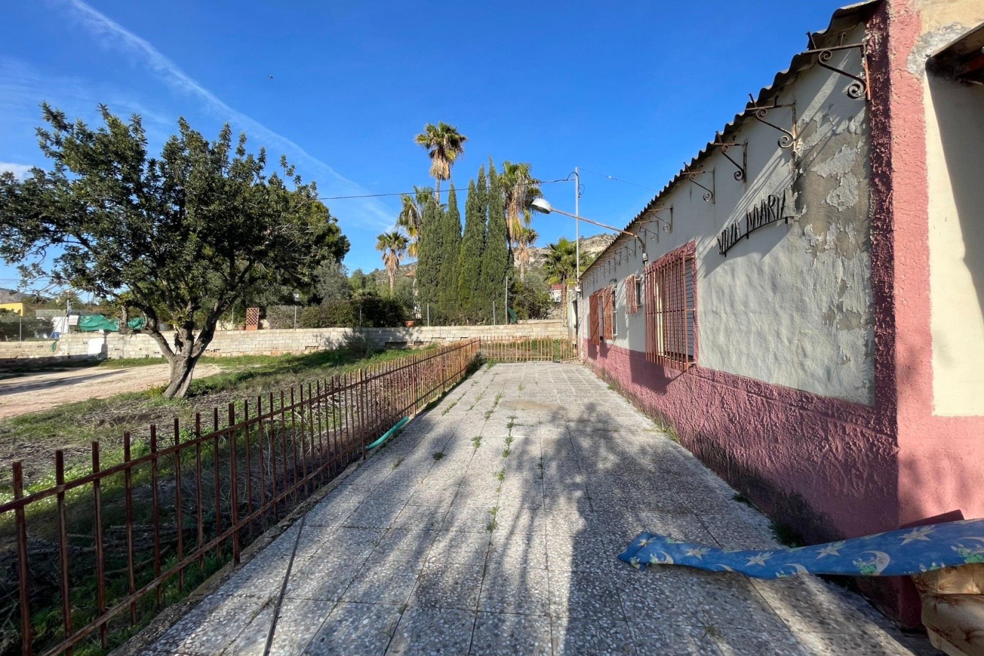 Wiederverkauf - Finca / Landhaus -
Aspe