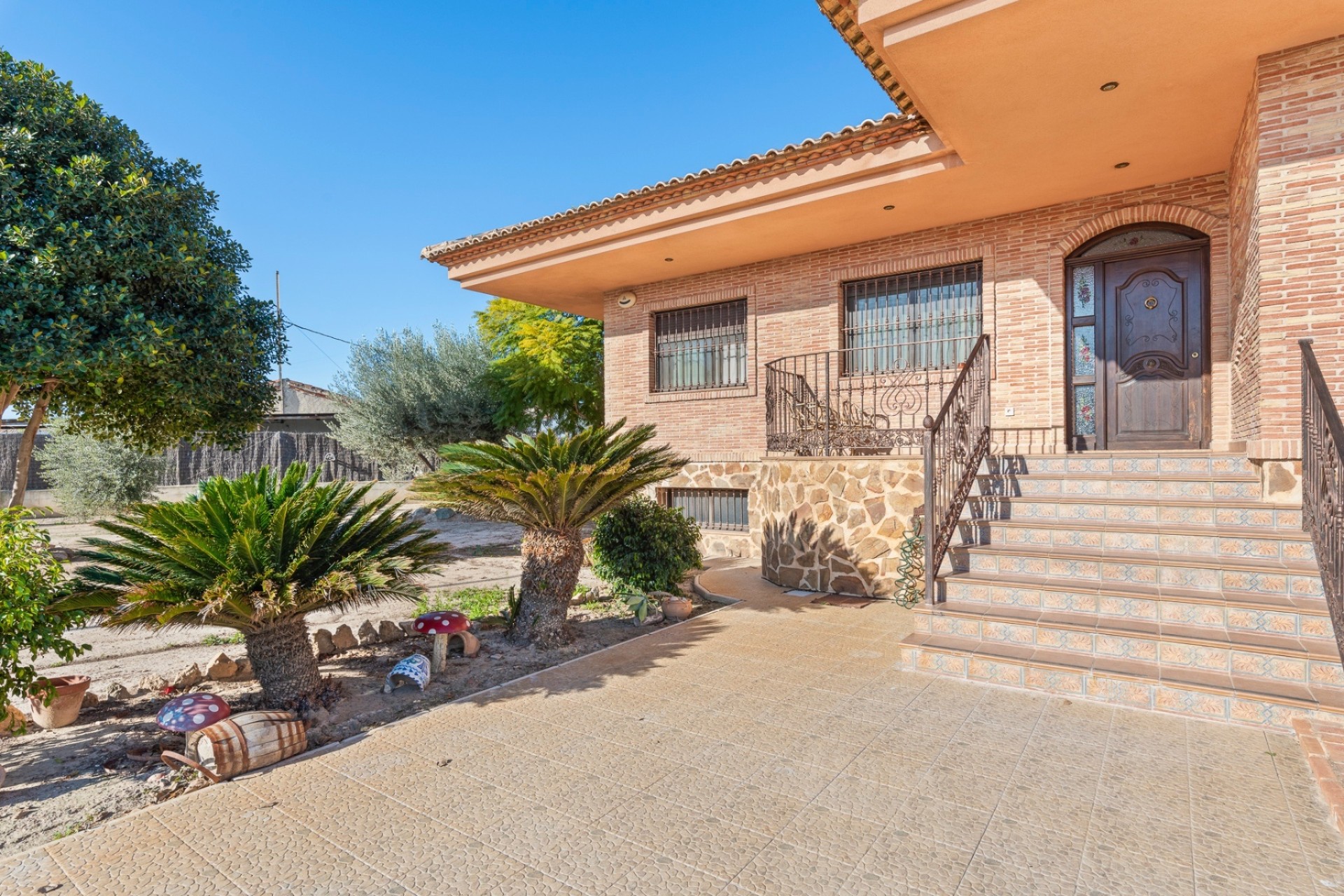 Wiederverkauf - Finca / Landhaus -
Beniel - Carretera de Beniel
