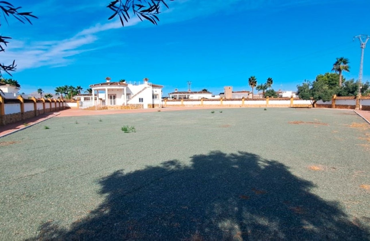 Wiederverkauf - Finca / Landhaus -
Catral - Catral - Country