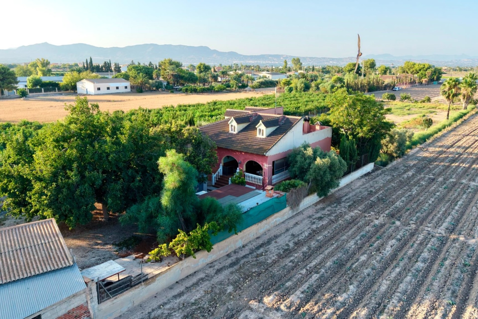 Wiederverkauf - Finca / Landhaus -
Catral