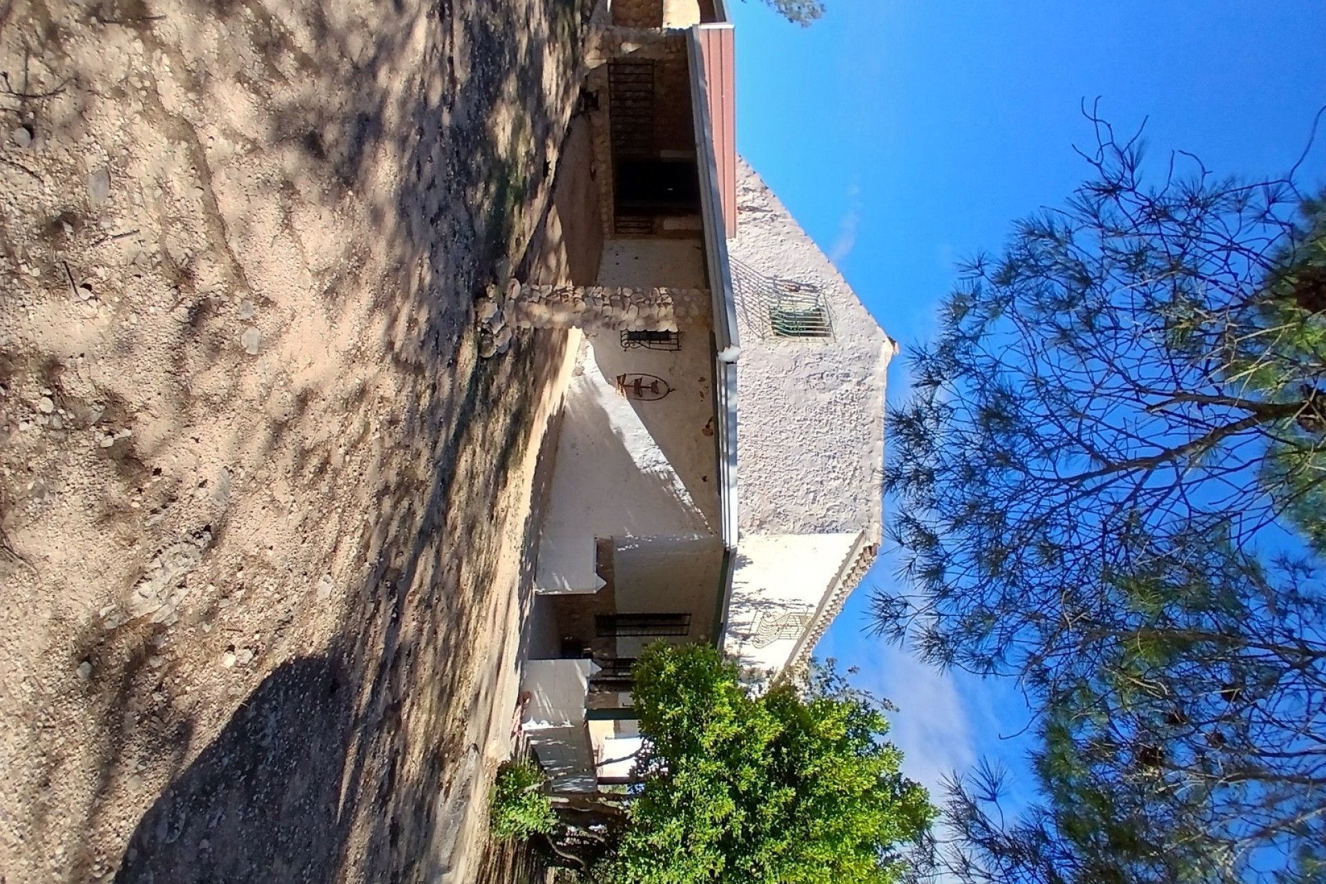 Wiederverkauf - Finca / Landhaus -
Caudete