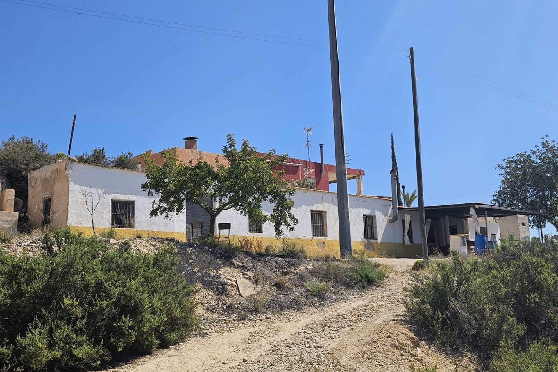 Wiederverkauf - Finca / Landhaus -
Crevillente