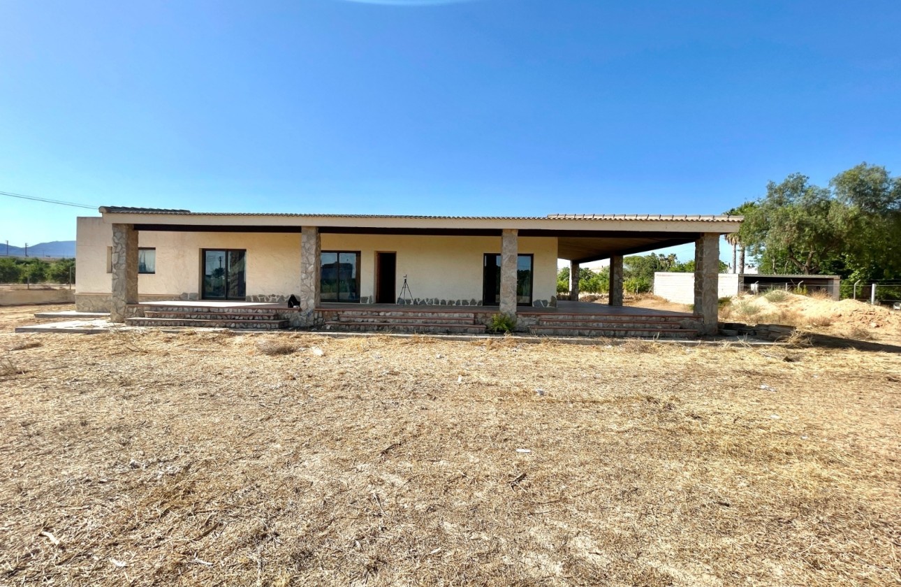 Wiederverkauf - Finca / Landhaus -
Elche - Matola