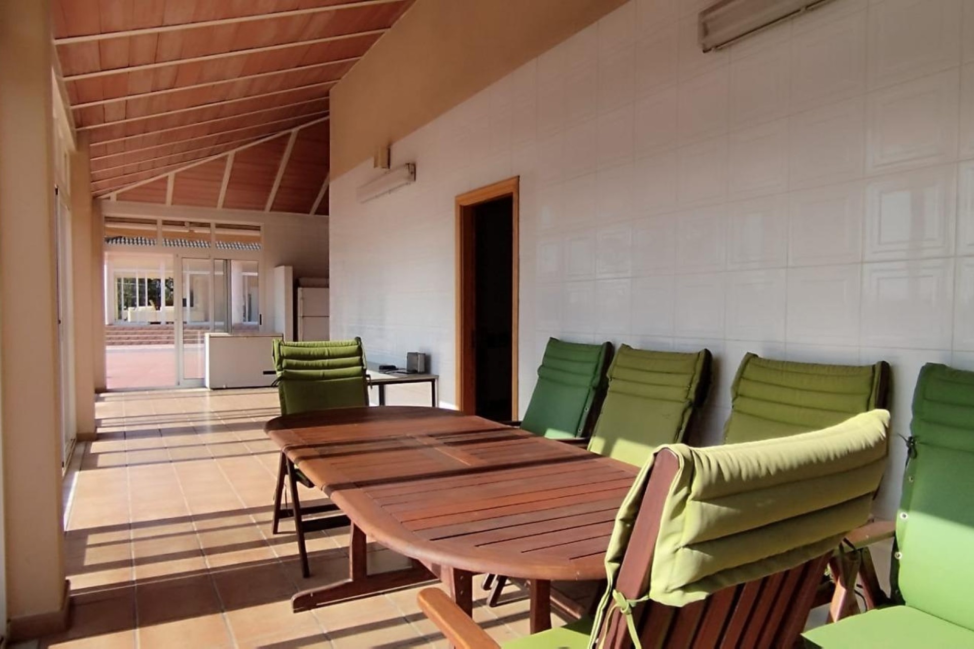 Wiederverkauf - Finca / Landhaus -
Elche