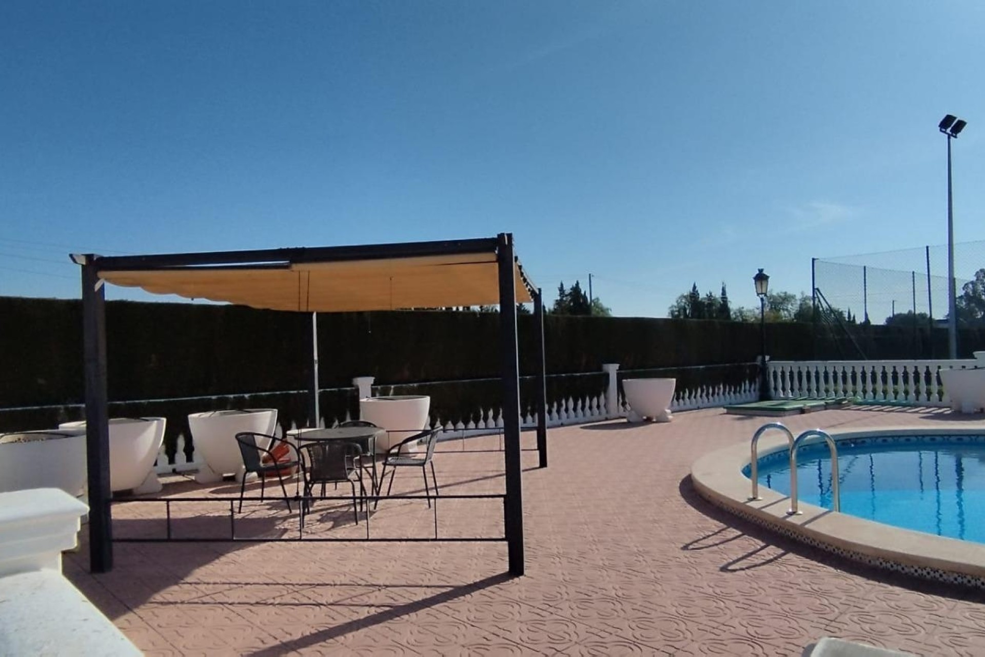 Wiederverkauf - Finca / Landhaus -
Elche