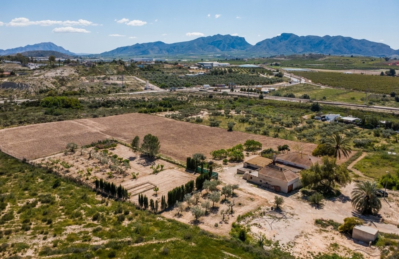 Wiederverkauf - Finca / Landhaus -
Fortuna