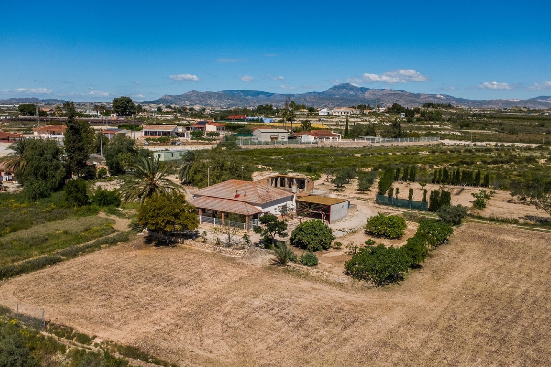 Wiederverkauf - Finca / Landhaus -
Fortuna