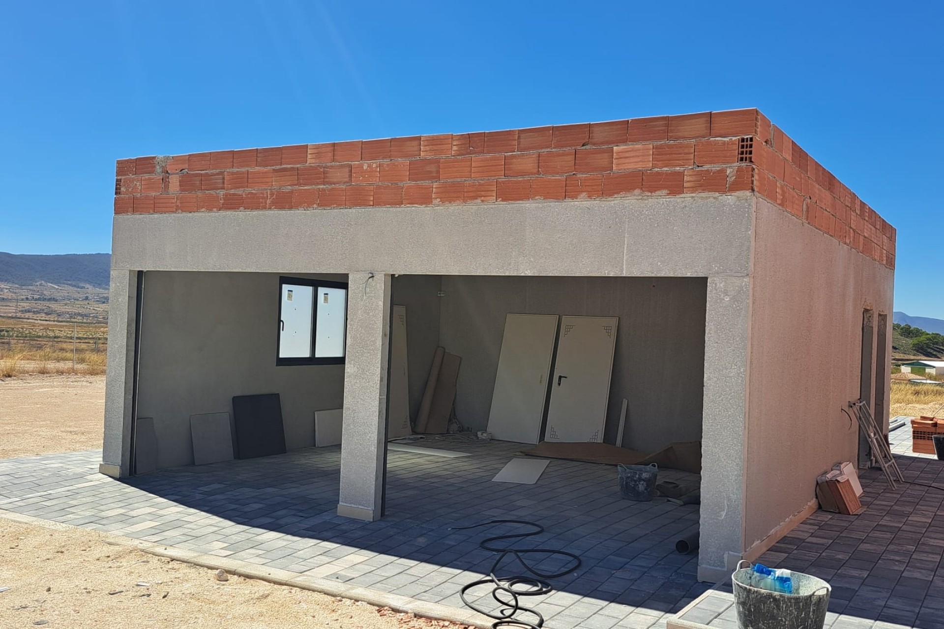 Wiederverkauf - Finca / Landhaus -
JUMILLA