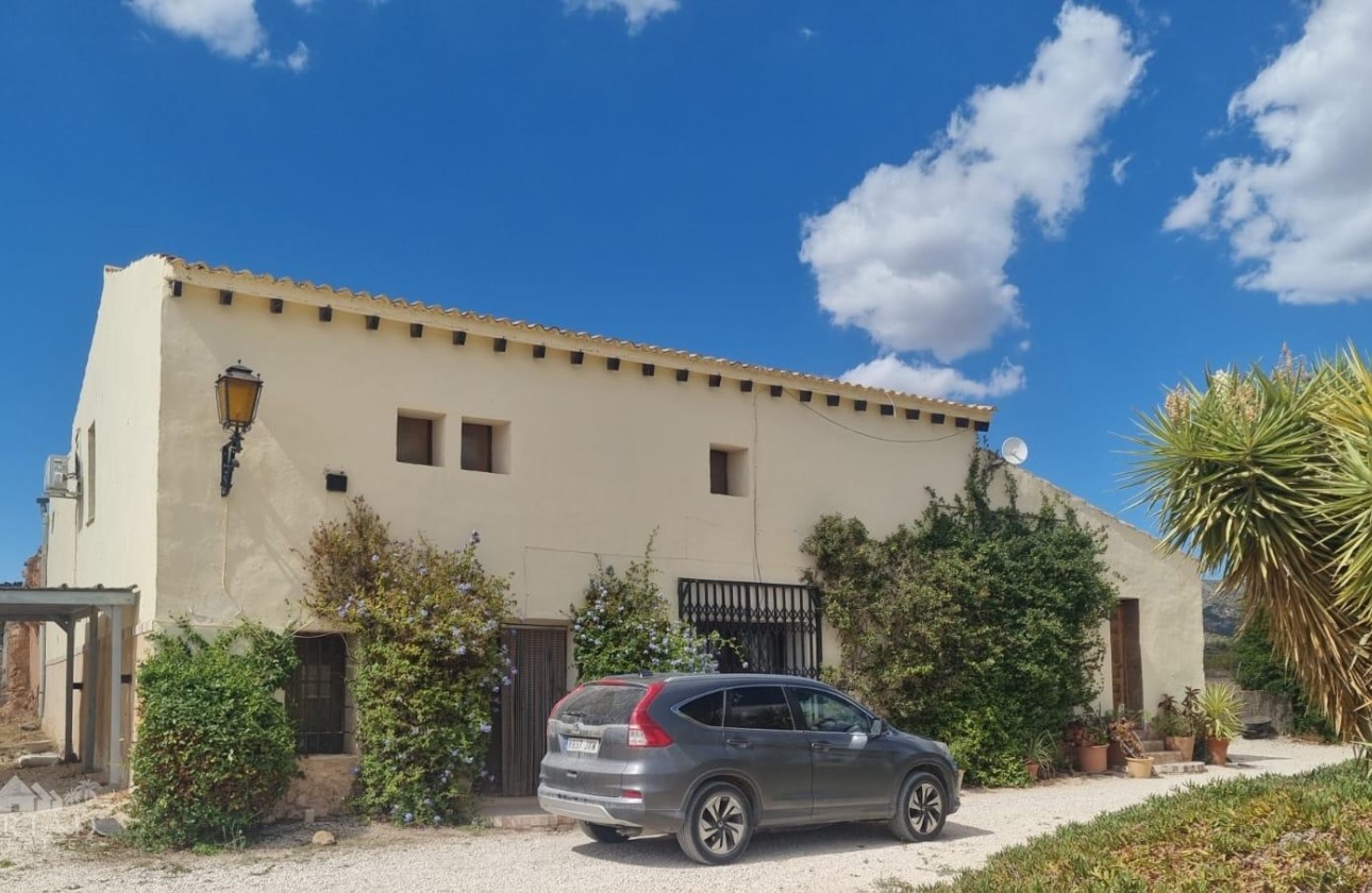 Wiederverkauf - Finca / Landhaus -
Lel - Lel Alicante
