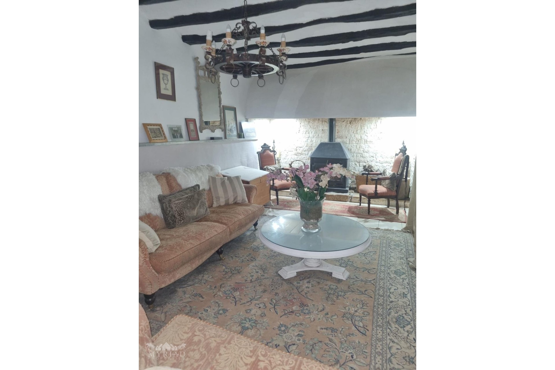 Wiederverkauf - Finca / Landhaus -
Lel - Lel Alicante