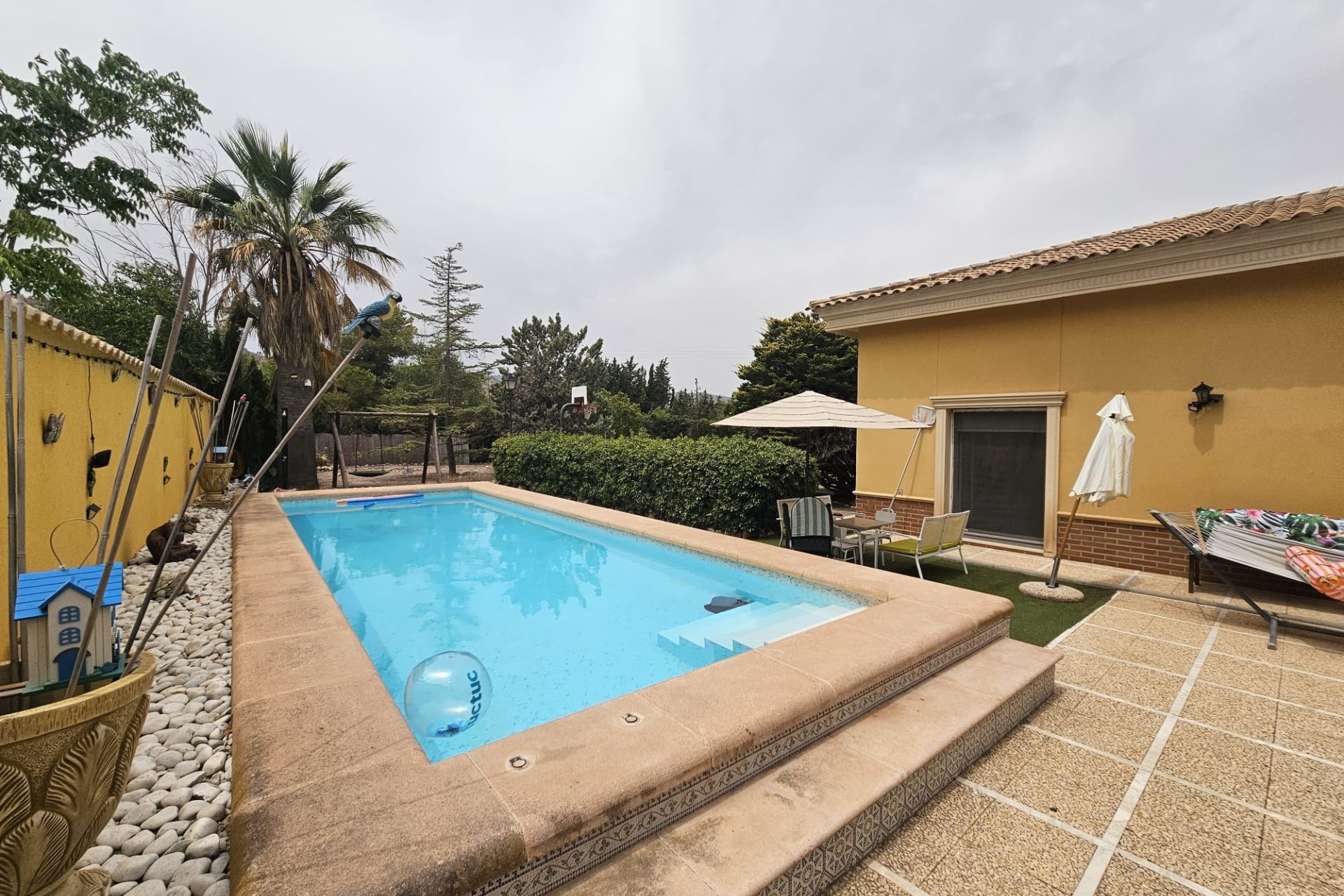 Wiederverkauf - Finca / Landhaus -
Monóvar