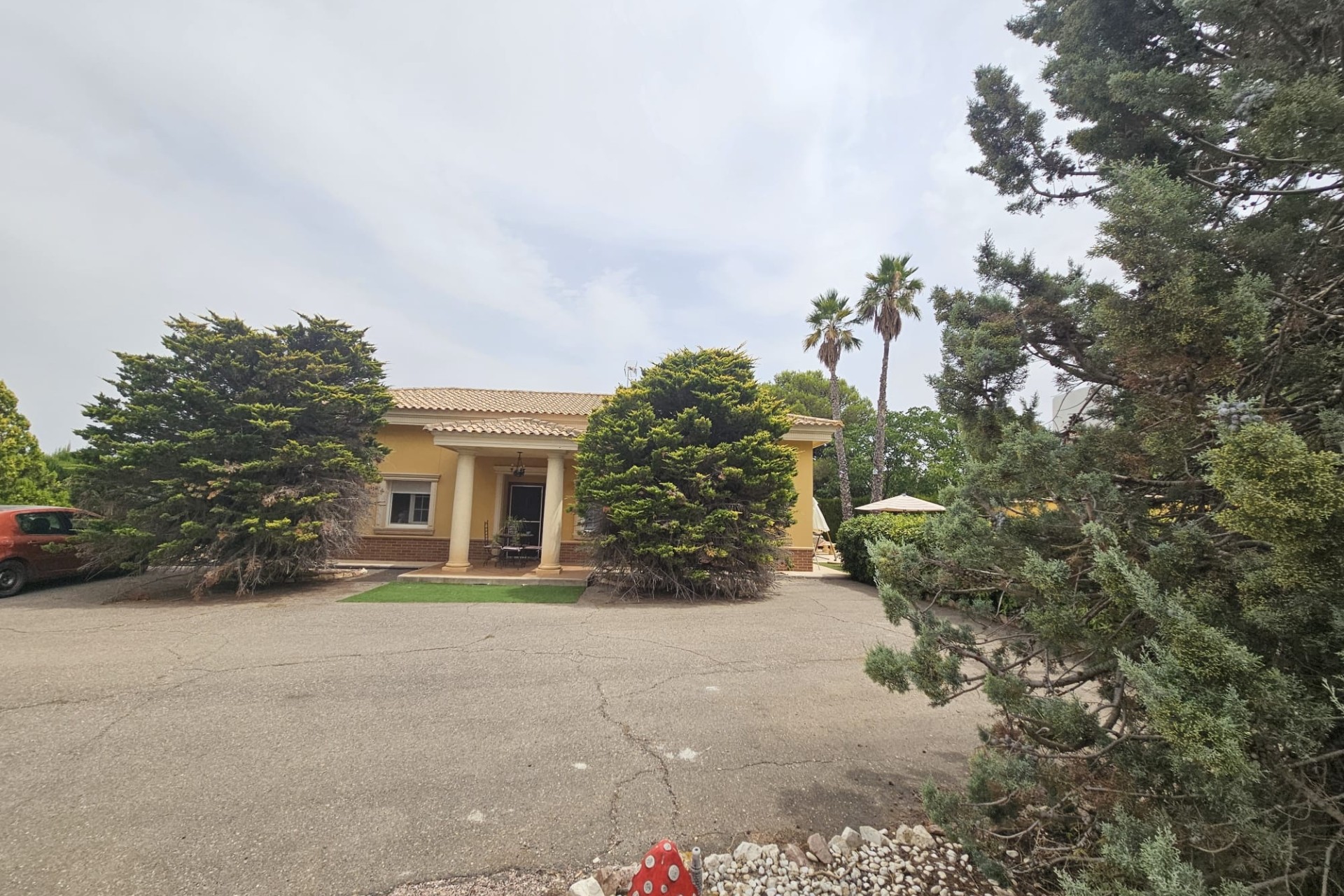 Wiederverkauf - Finca / Landhaus -
Monóvar