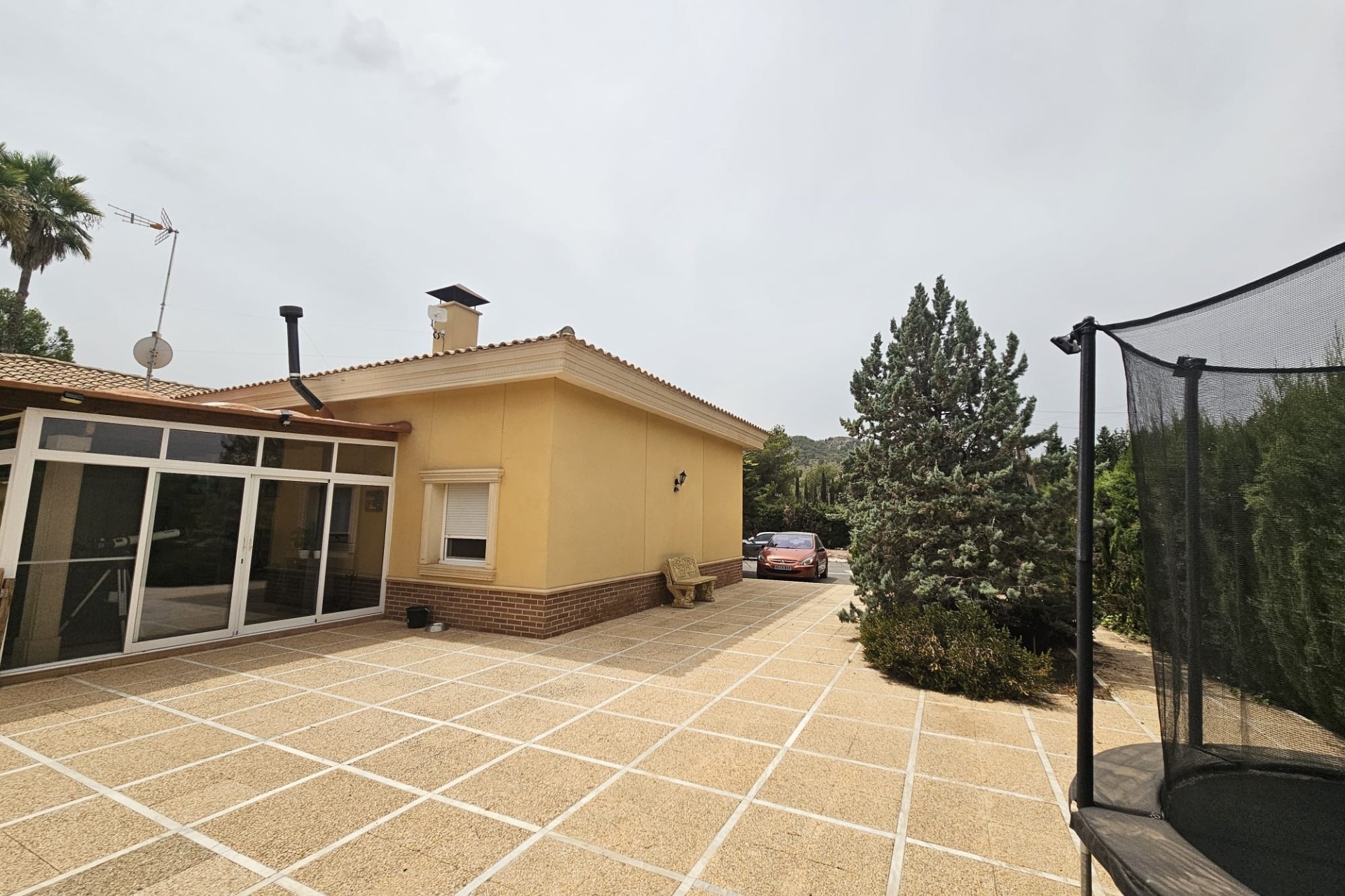 Wiederverkauf - Finca / Landhaus -
Monóvar