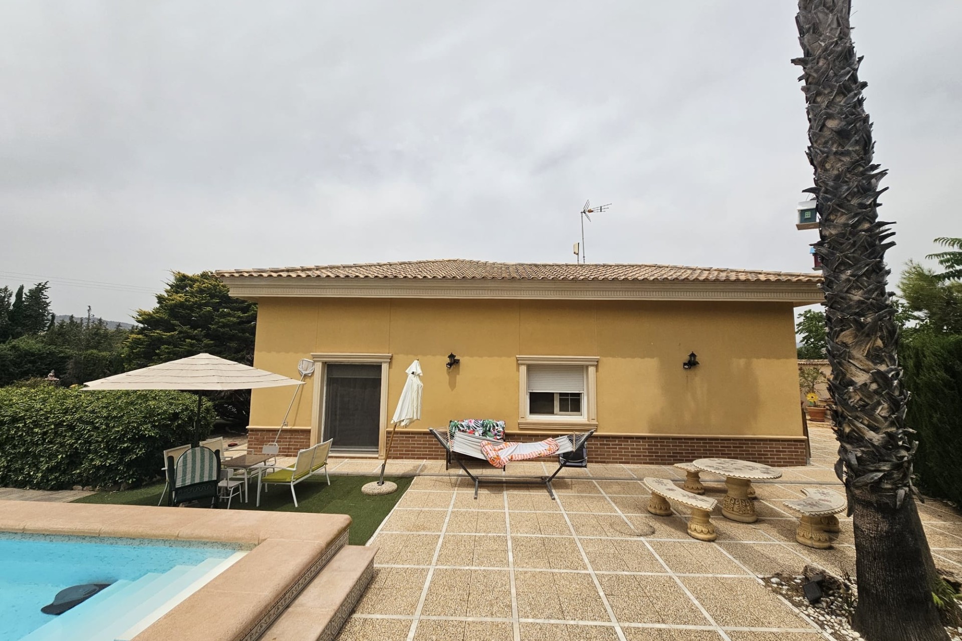 Wiederverkauf - Finca / Landhaus -
Monóvar