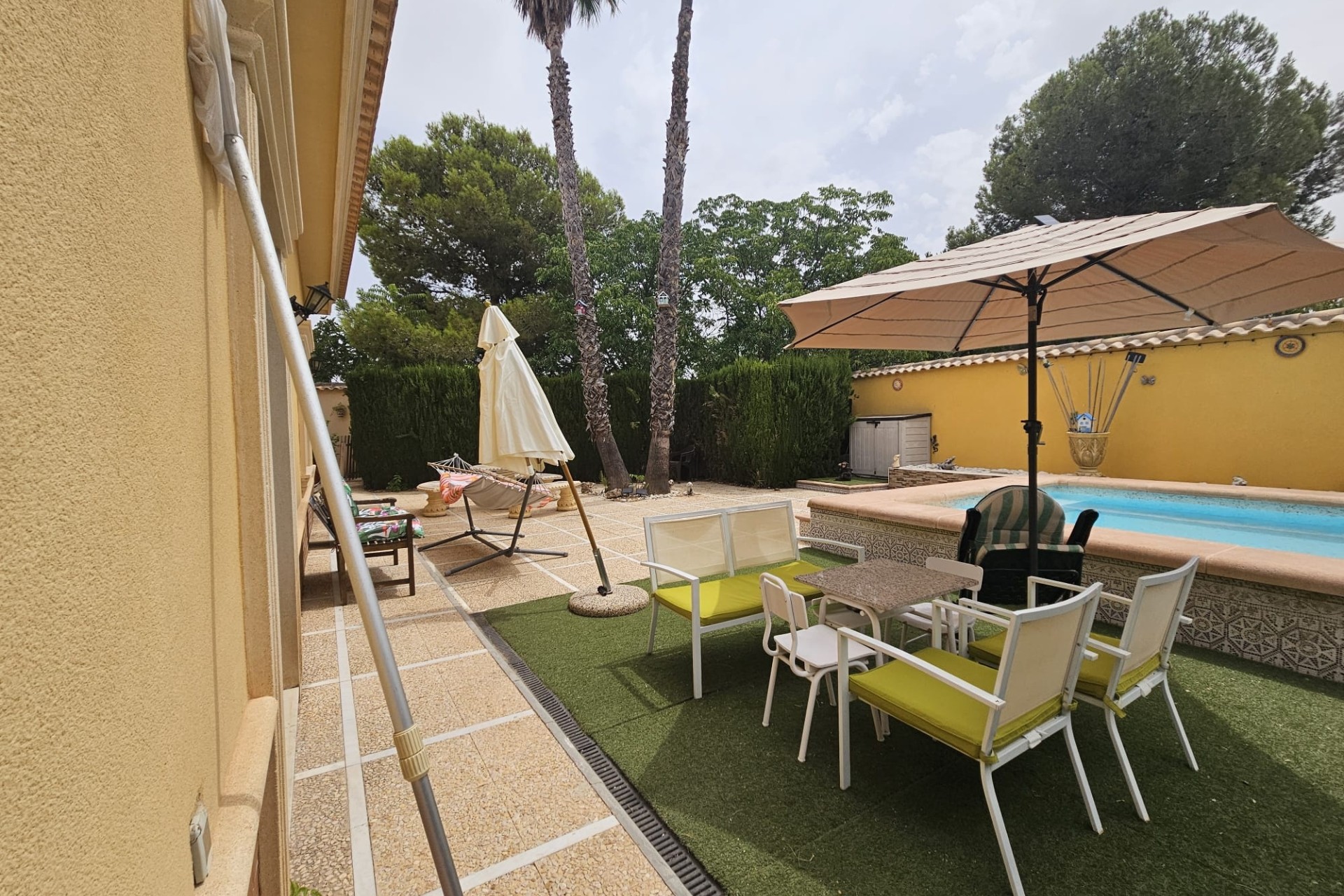 Wiederverkauf - Finca / Landhaus -
Monóvar