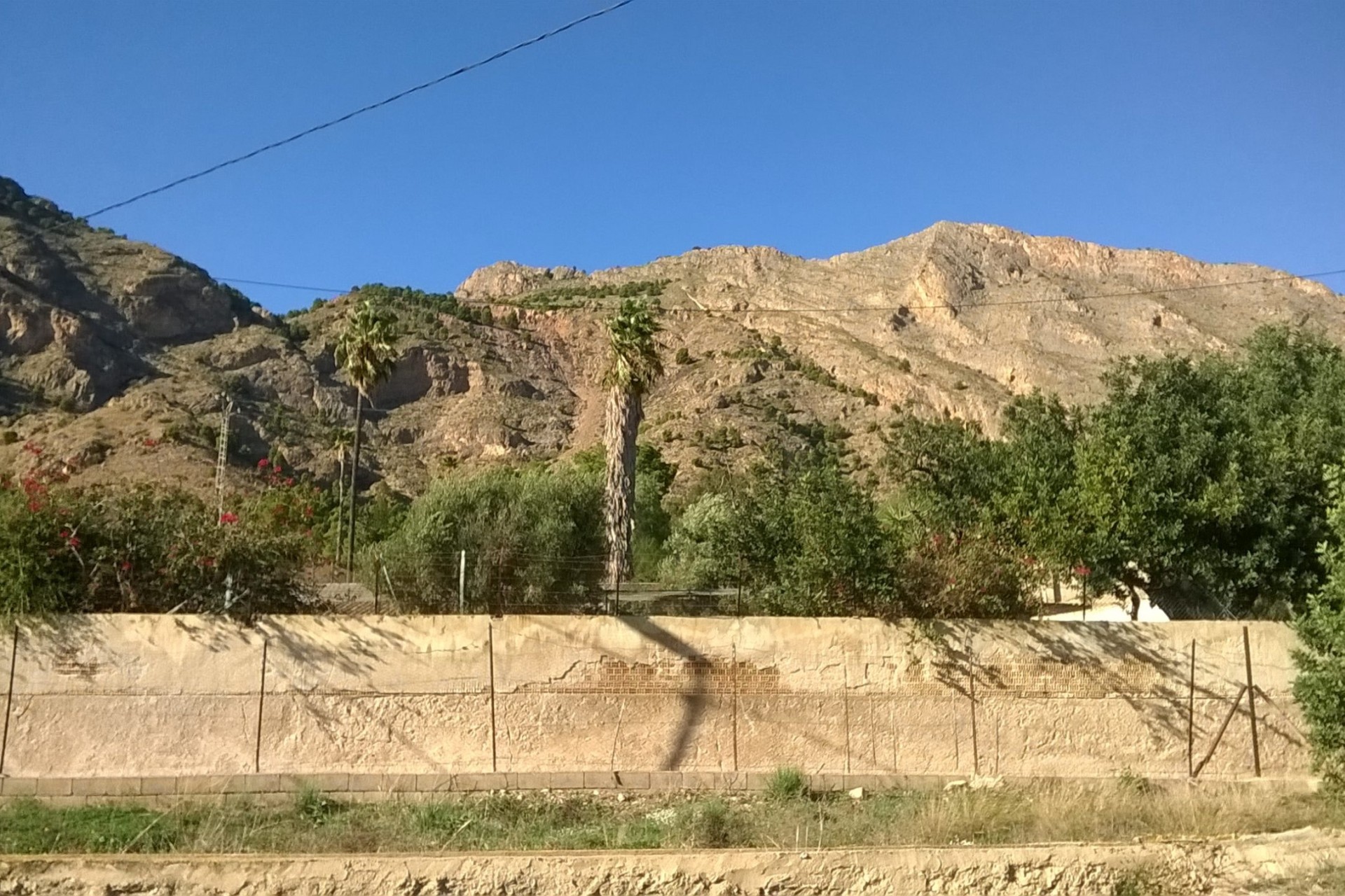 Wiederverkauf - Finca / Landhaus -
Orihuela