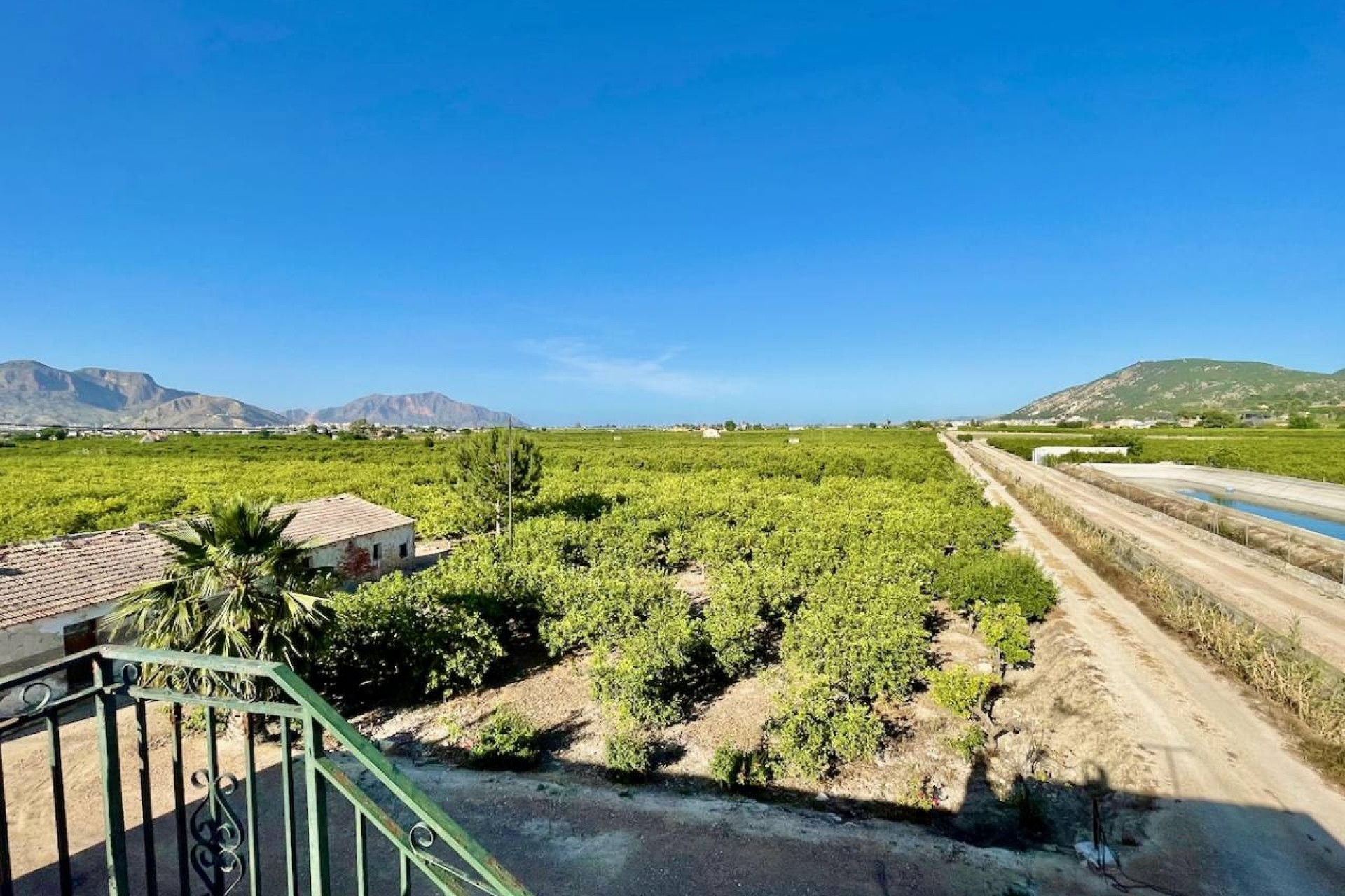 Wiederverkauf - Finca / Landhaus -
Orihuela
