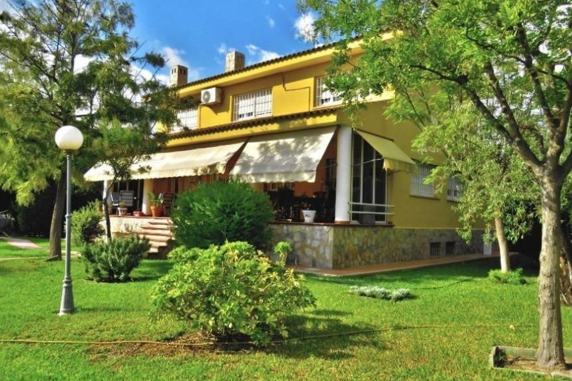 Wiederverkauf - Finca / Landhaus -
San Vicente del Raspeig - SAN VICENT DEL RASPEIG