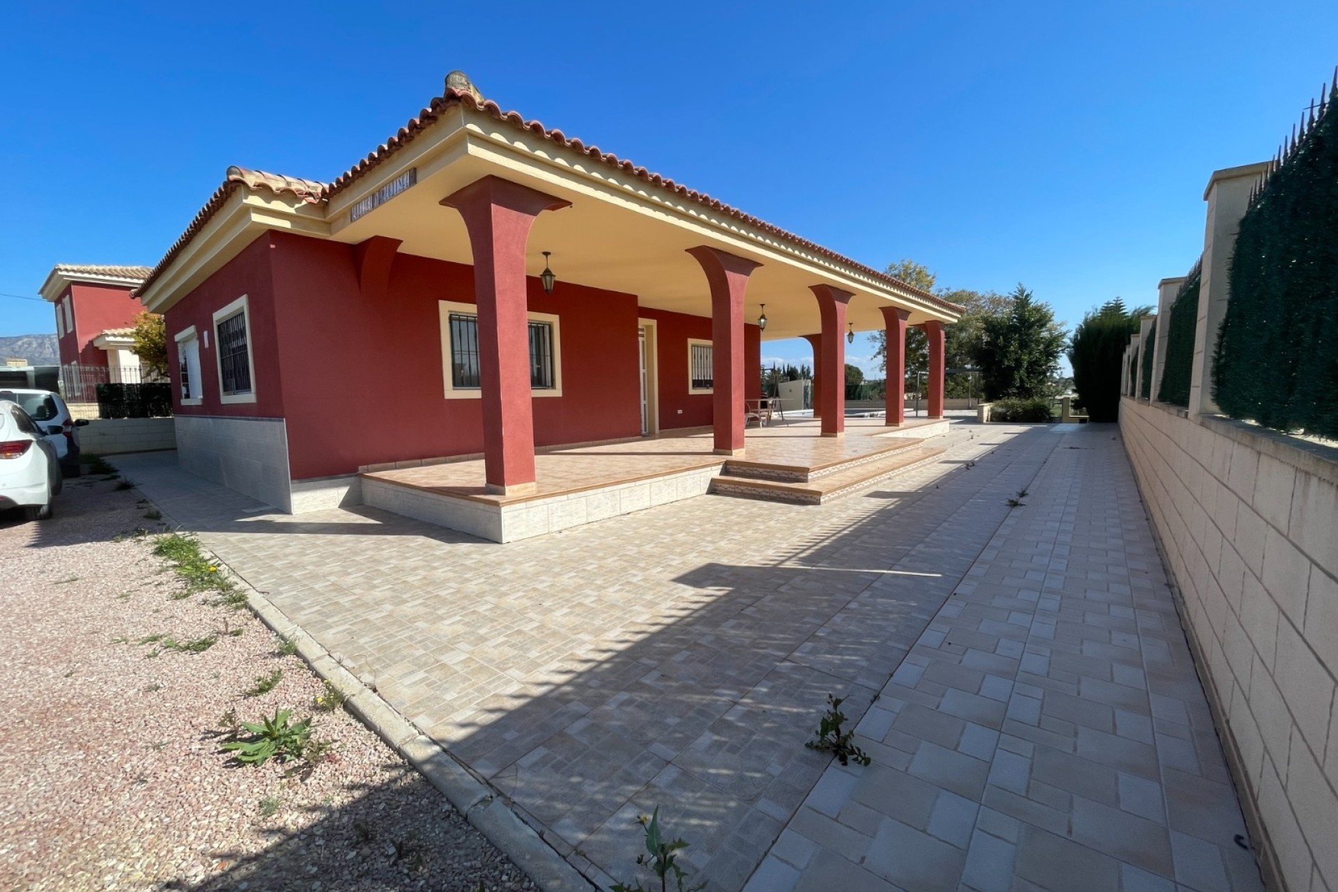 Wiederverkauf - Freistehende Villa -
Albatera