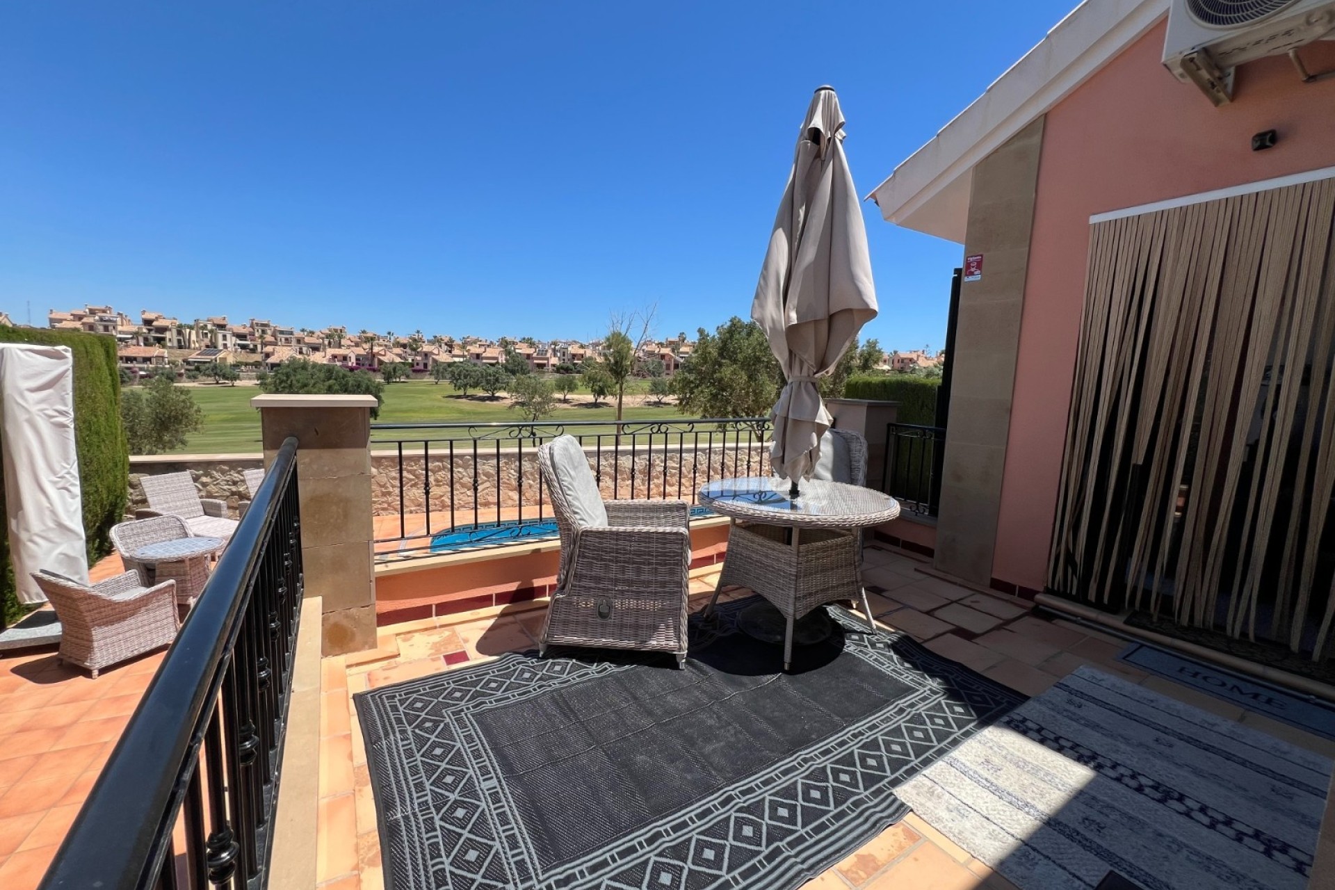 Wiederverkauf - Freistehende Villa -
Algorfa - La Finca Golf Resort