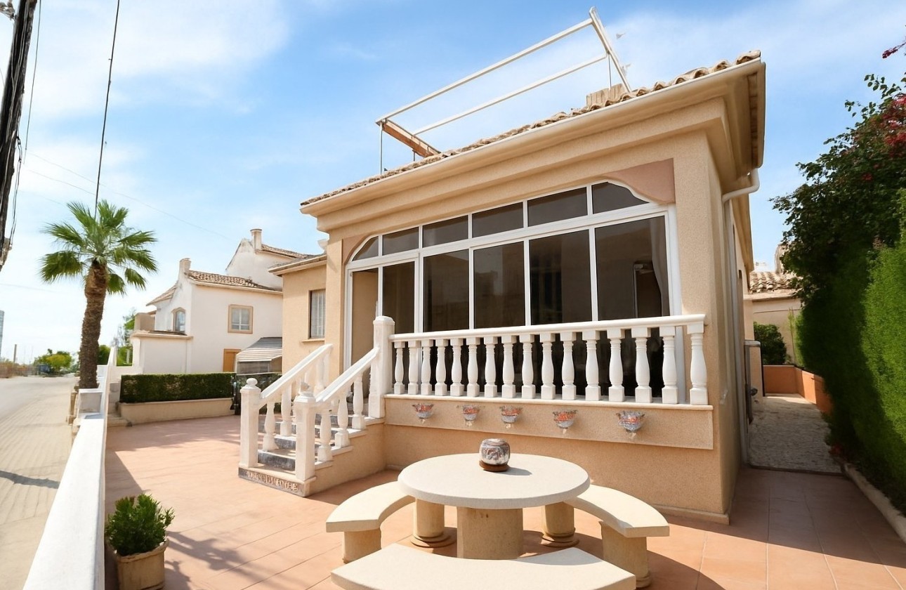 Wiederverkauf - Freistehende Villa -
Algorfa - Montemar