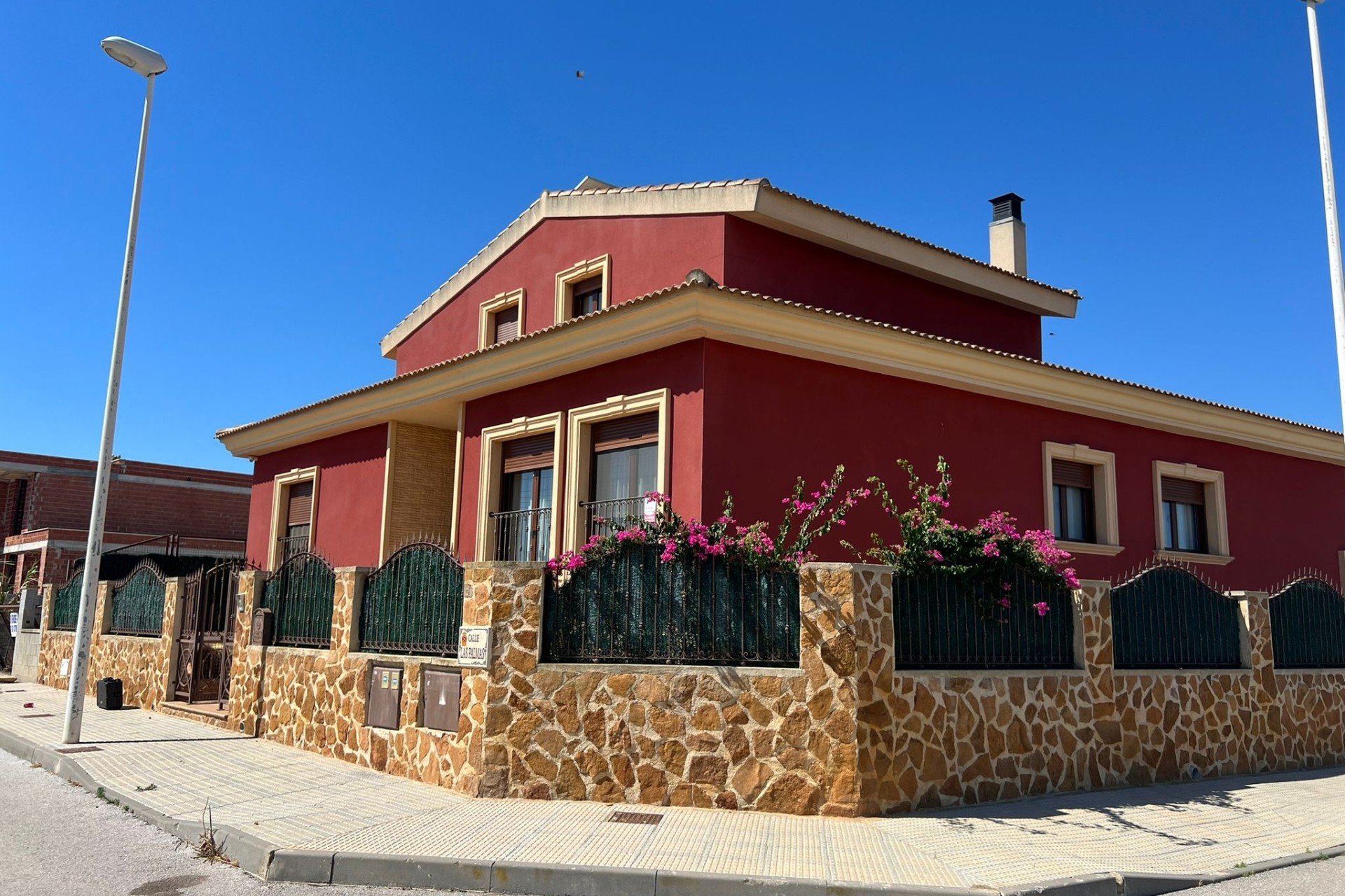 Wiederverkauf - Freistehende Villa -
Almoradí - 0