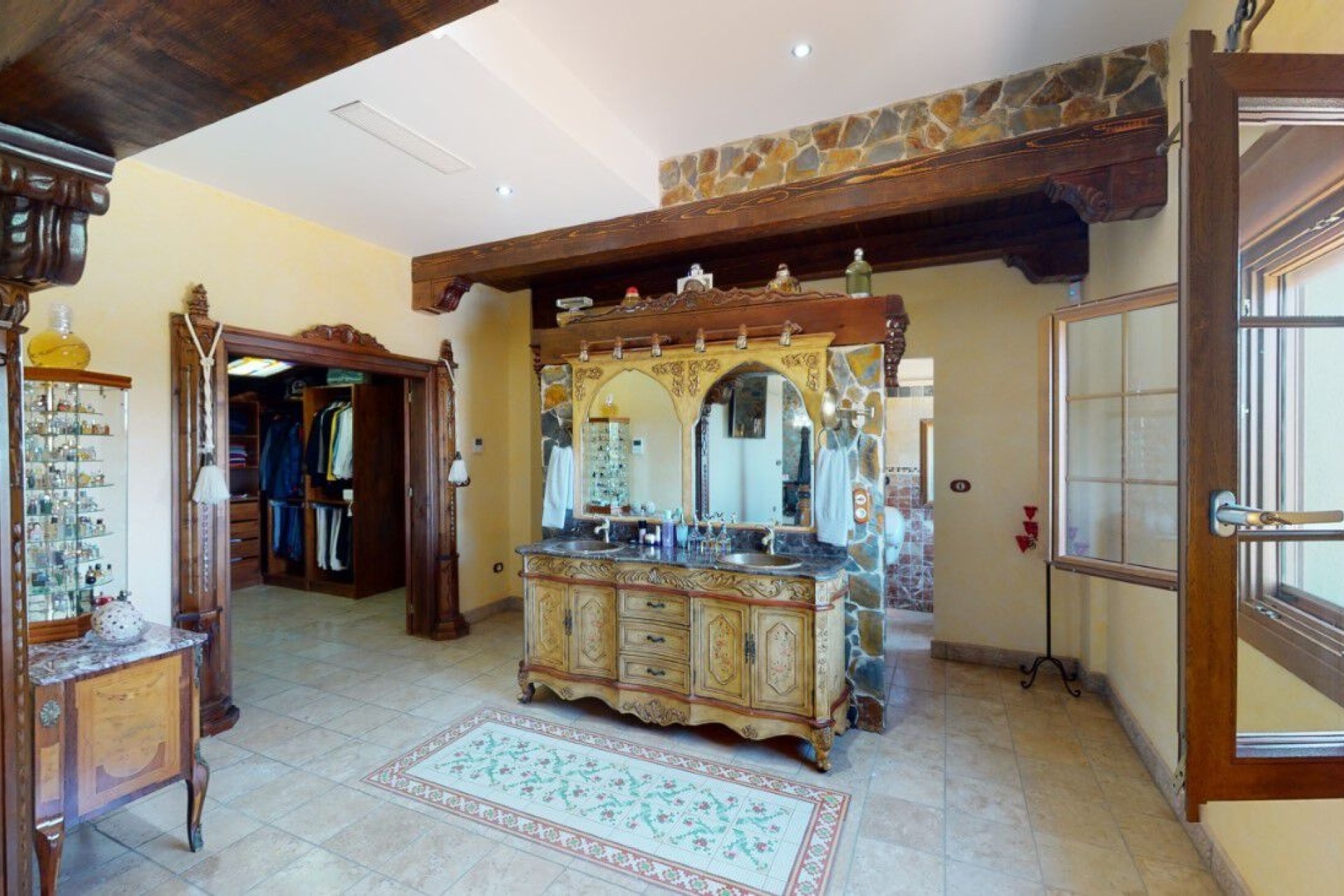 Wiederverkauf - Freistehende Villa -
Almoradí