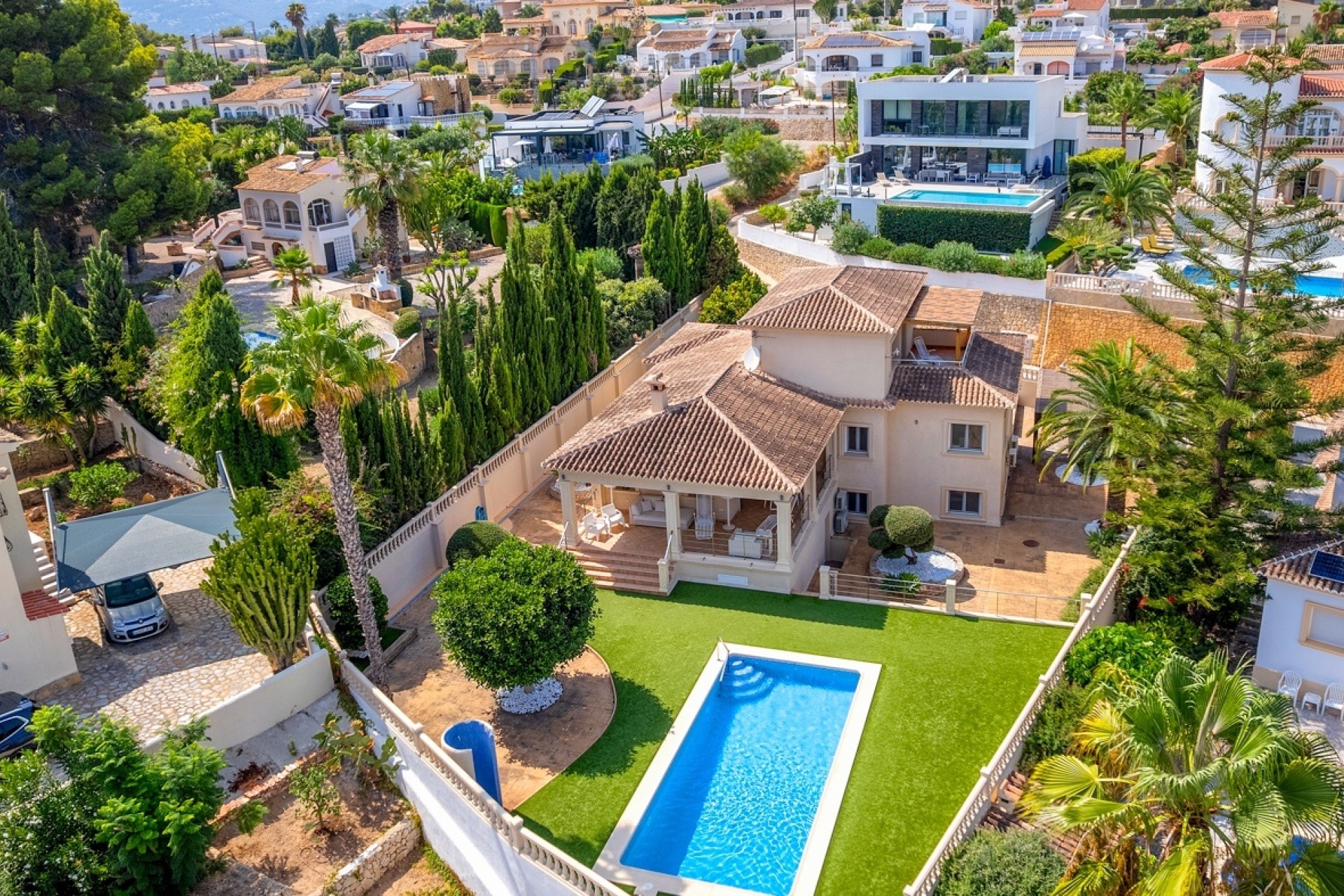 Wiederverkauf - Freistehende Villa -
Benissa