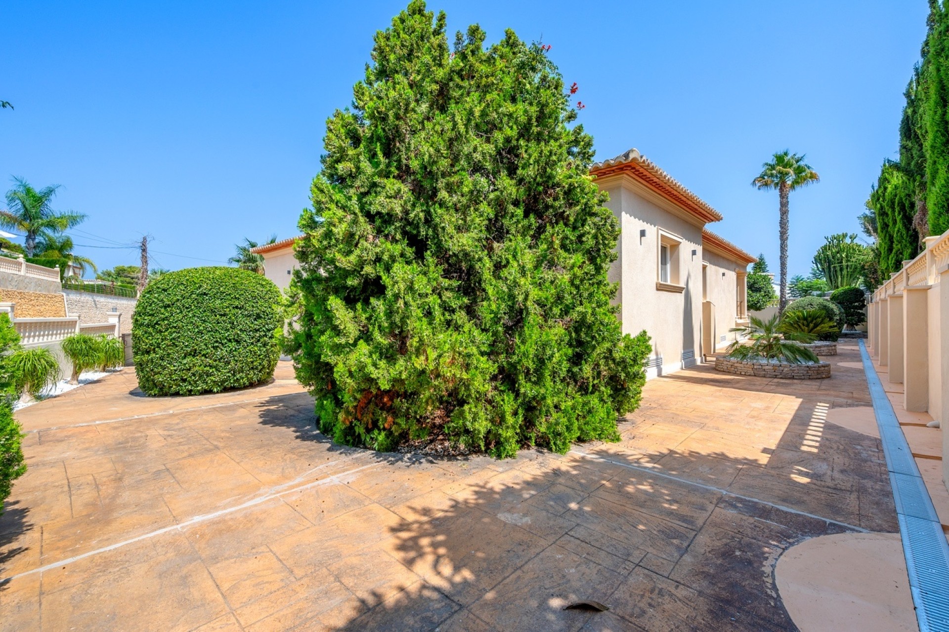 Wiederverkauf - Freistehende Villa -
Benissa