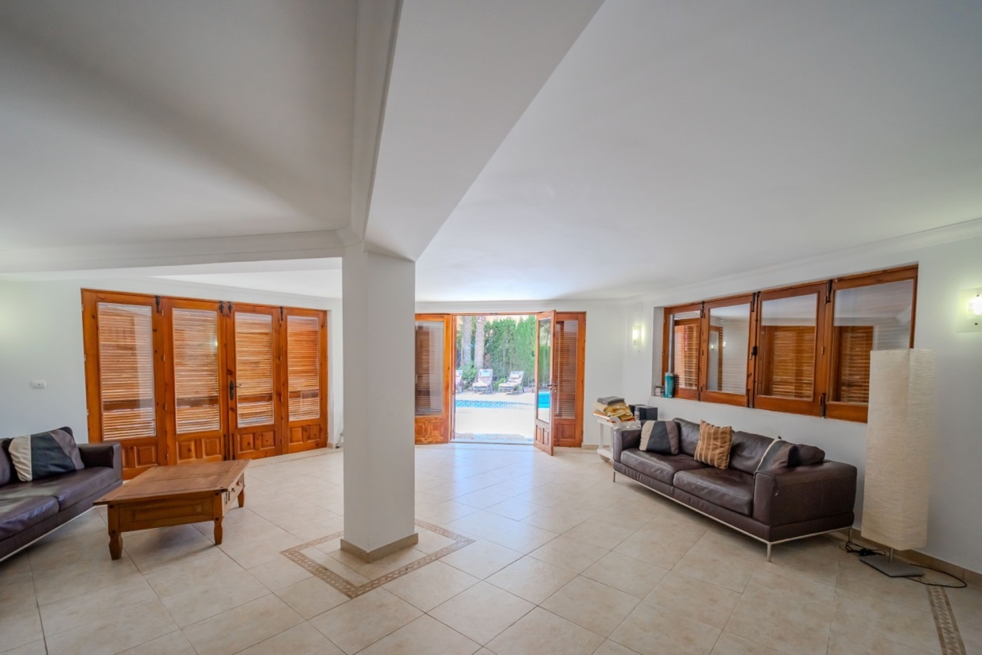 Wiederverkauf - Freistehende Villa -
Cabo Roig