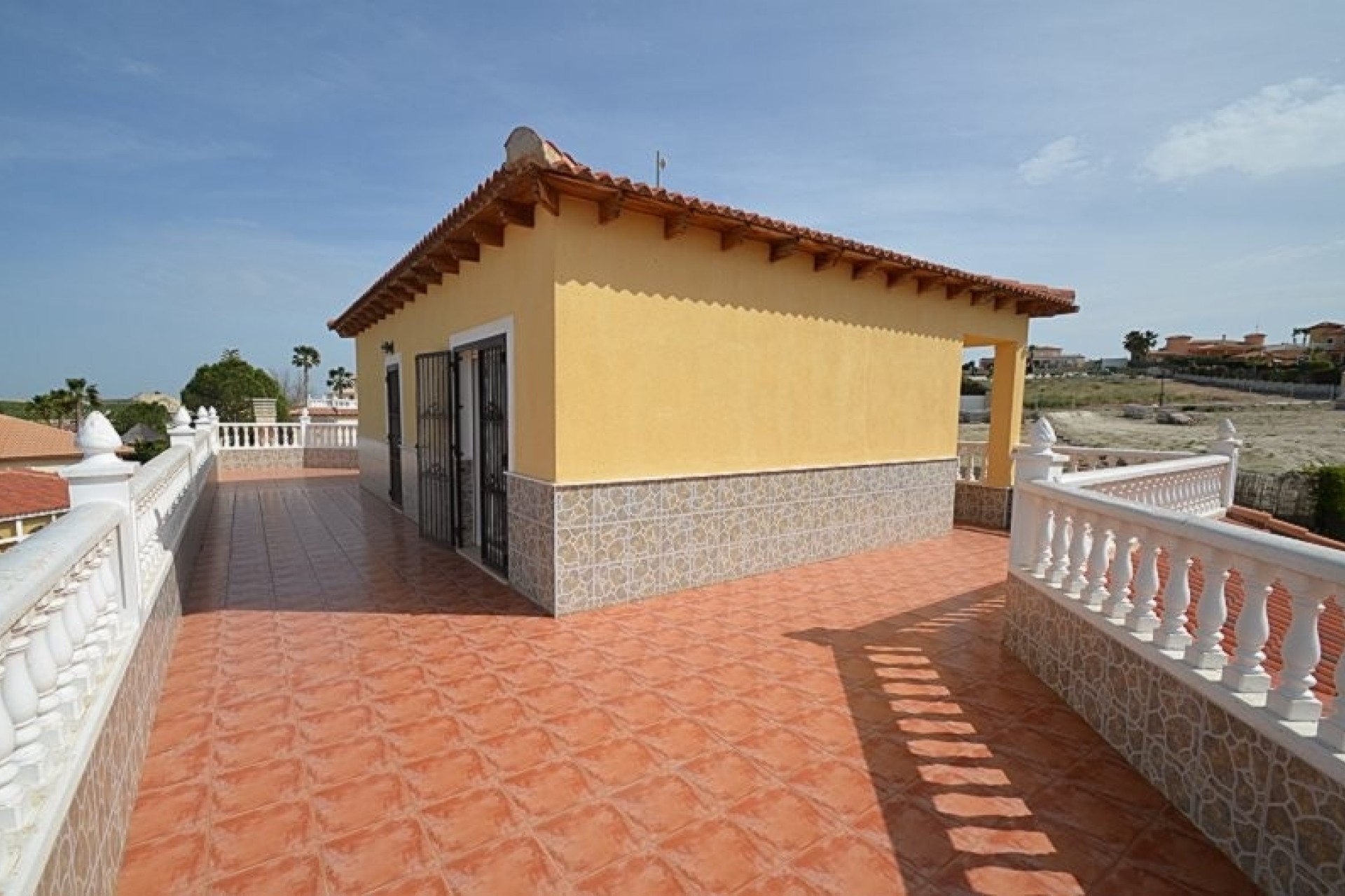 Wiederverkauf - Freistehende Villa -
Campos del Rio