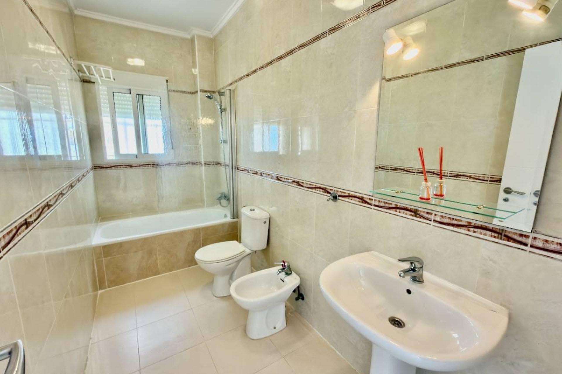 Wiederverkauf - Freistehende Villa -
Ciudad Quesada - Rojales - Ciudad Quesada