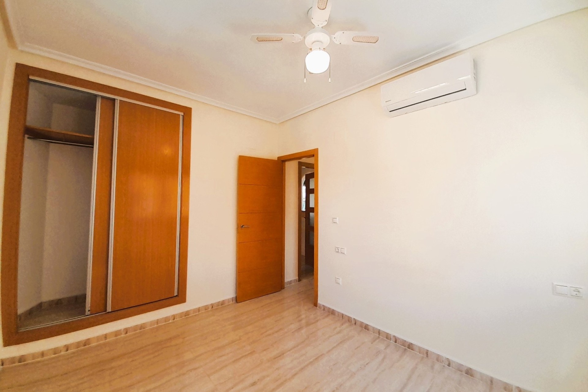 Wiederverkauf - Freistehende Villa -
Ciudad Quesada - Rojales - Lo Marabu