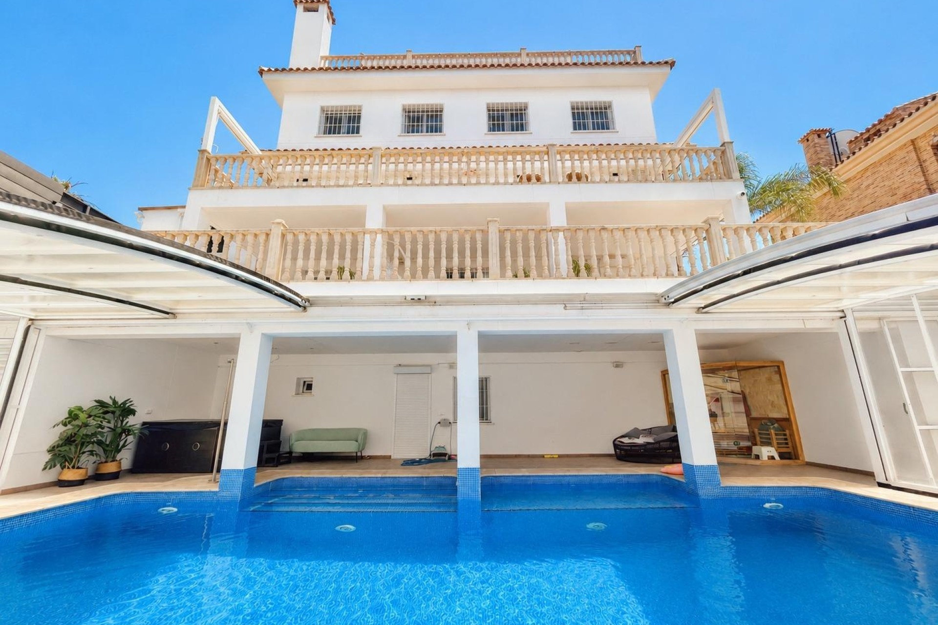 Wiederverkauf - Freistehende Villa -
Dehesa de Campoamor - Campoamor