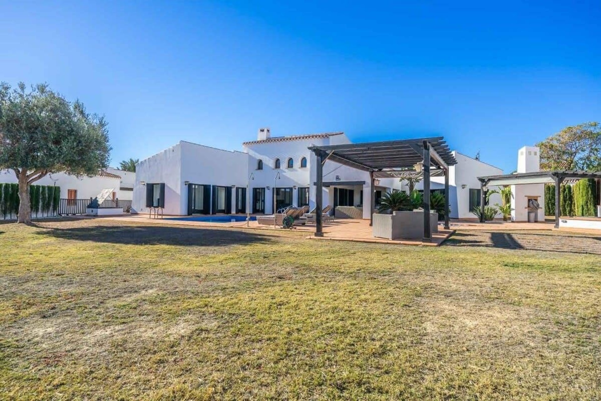 Wiederverkauf - Freistehende Villa -
El Valle Golf Resort