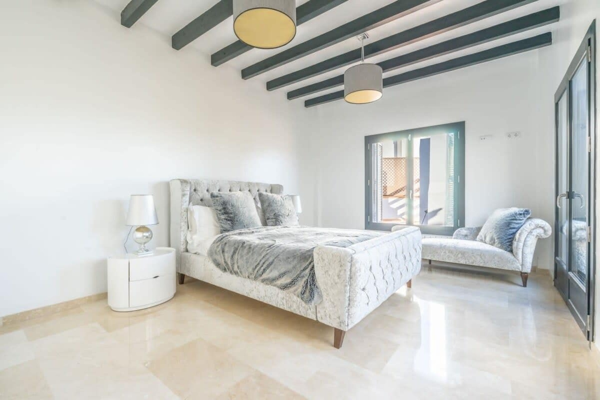 Wiederverkauf - Freistehende Villa -
El Valle Golf Resort