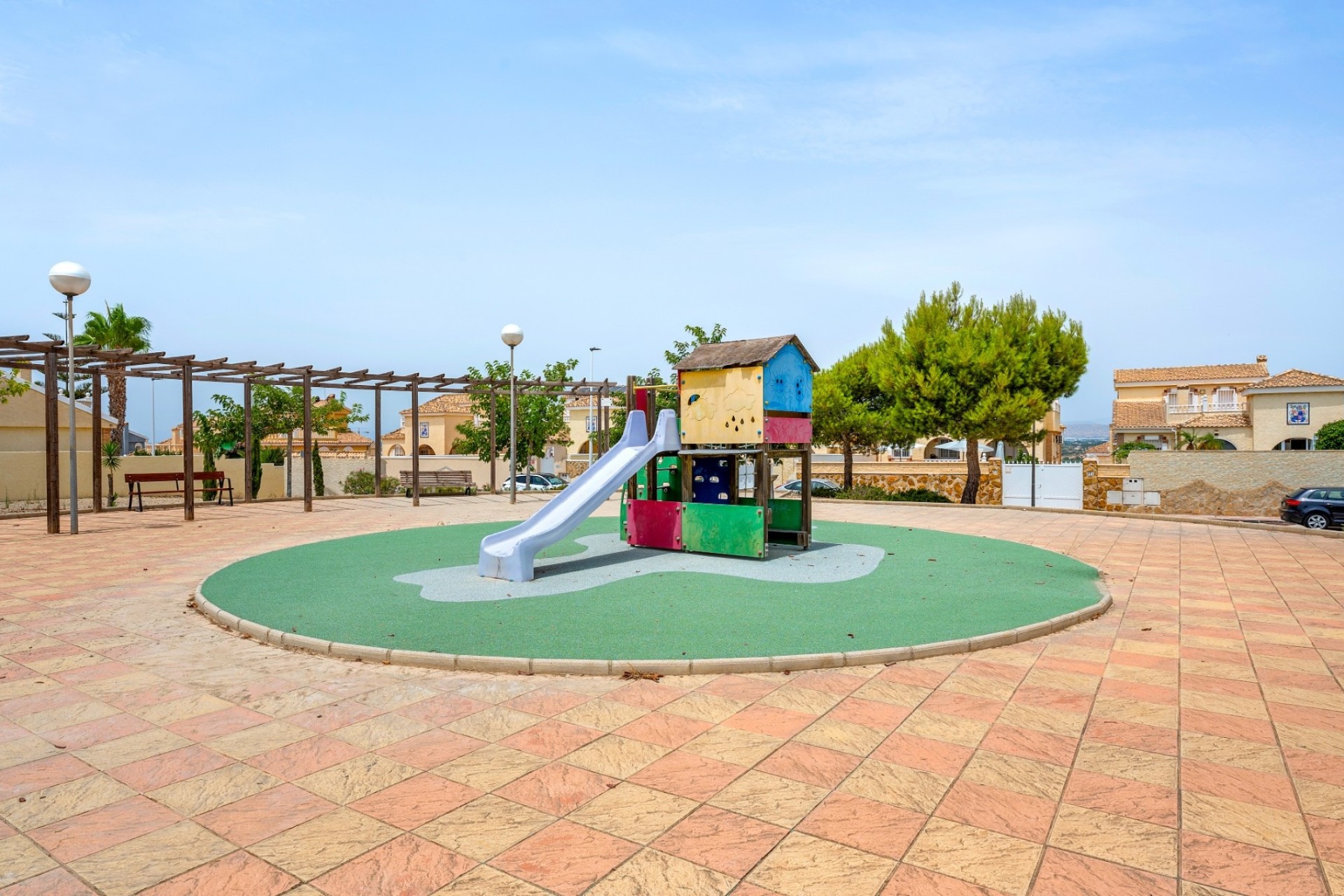 Wiederverkauf - Freistehende Villa -
Gran Alacant - Costa Blanca
