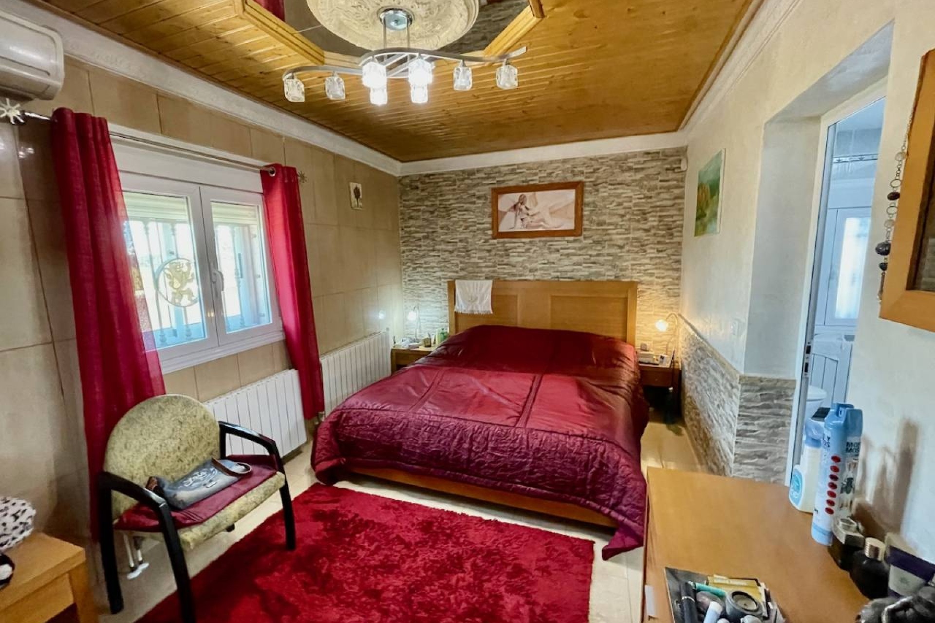 Wiederverkauf - Freistehende Villa -
Guardamar del Segura